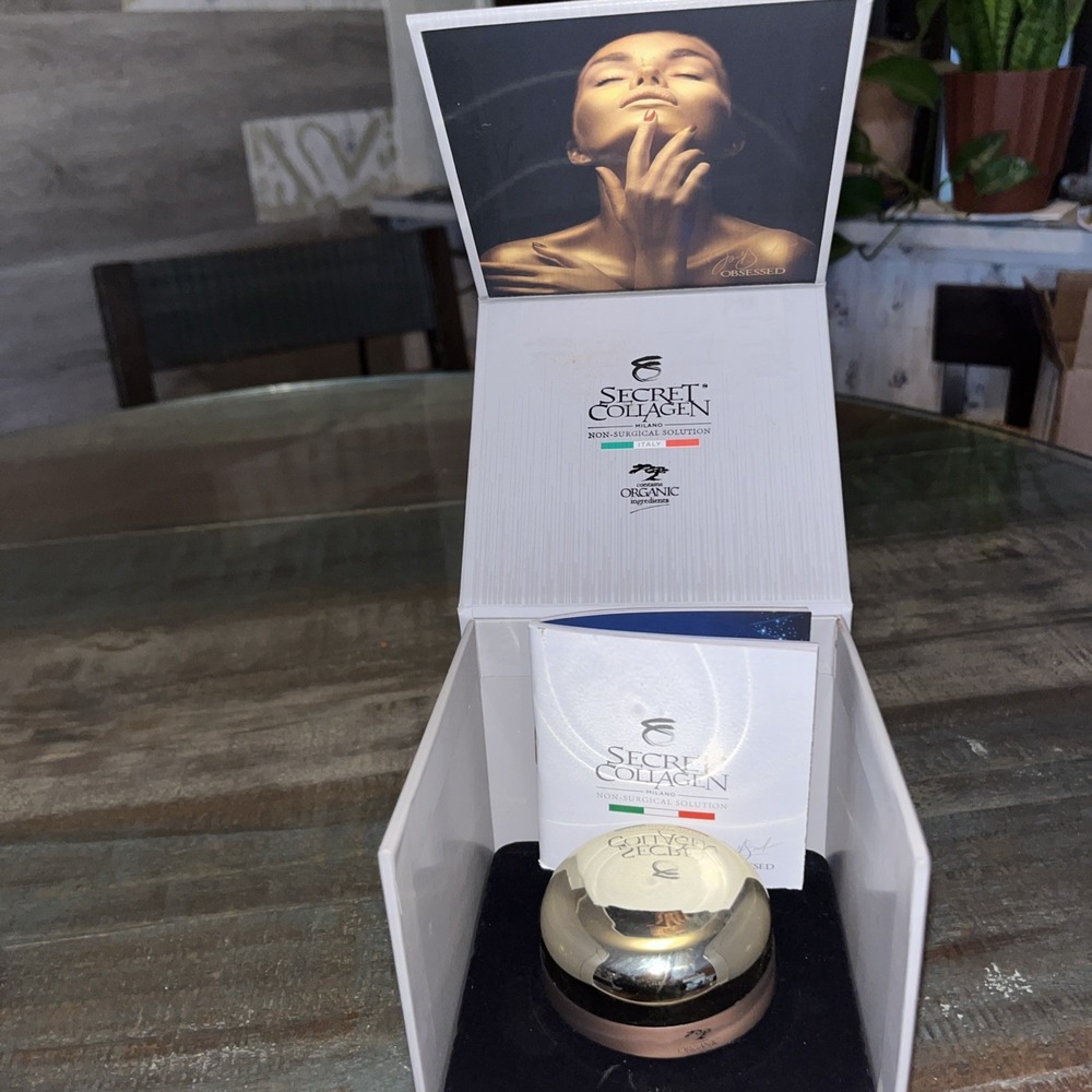 Secret Collagen‎ Age-Defying Lifting Day Cream